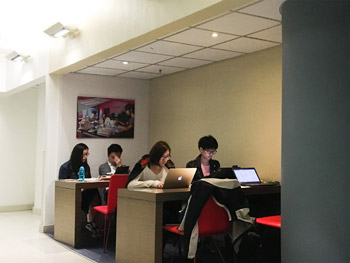 香港副学士校园环境